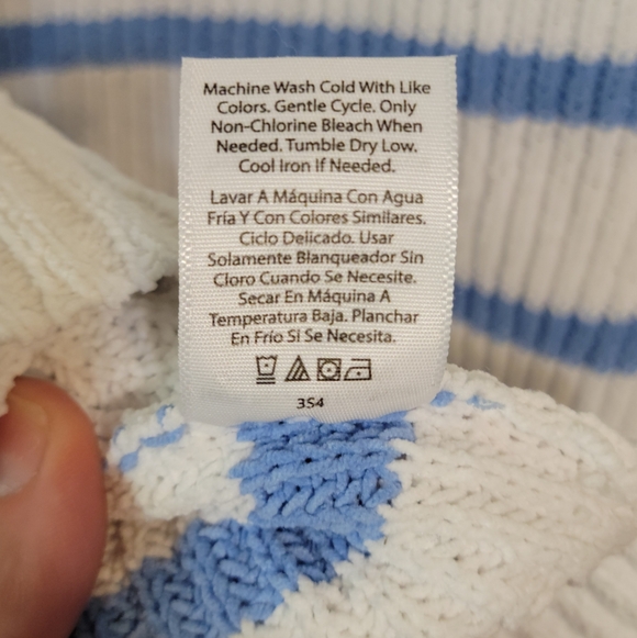 Striped Blue and White Women's Sweater, SOFT,  USED,  CLEAN,  196 - Picture 7 of 8